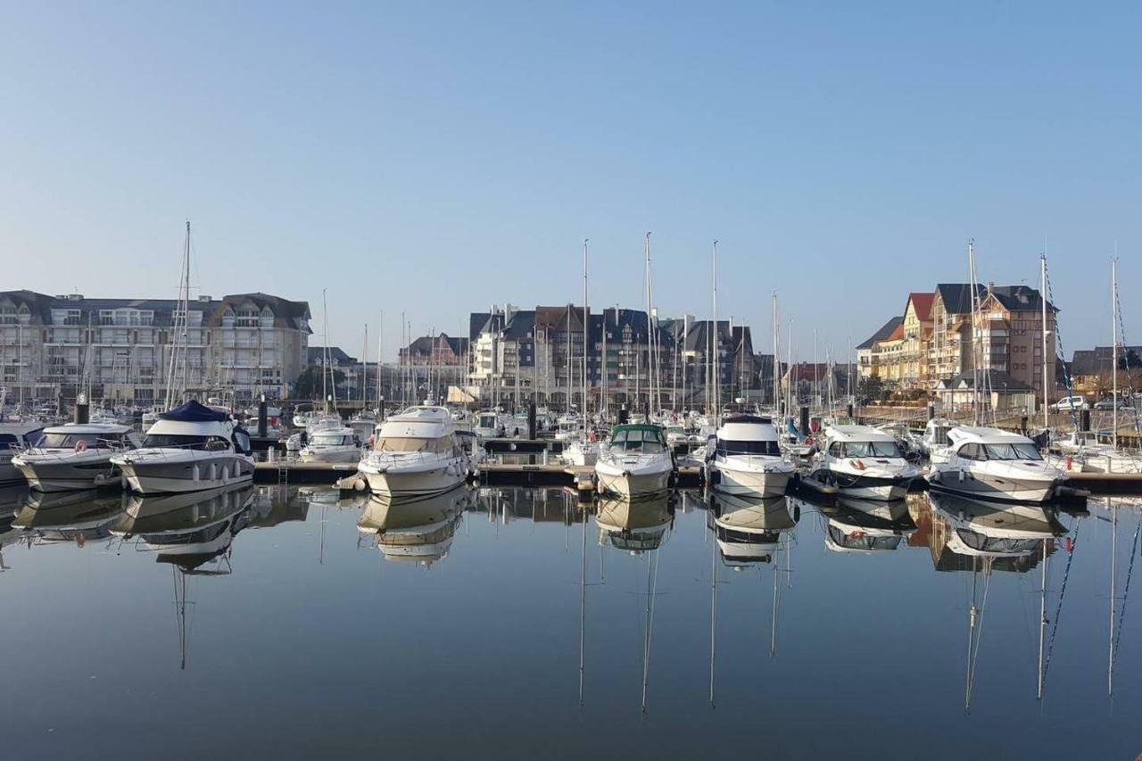 Port-Guillaume, Residence De Vacances Avec Mer & Piscine Dives-sur-Mer Exterior photo